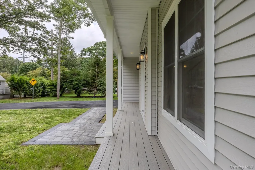 40 Zenith Road Rocky Point NY 11778