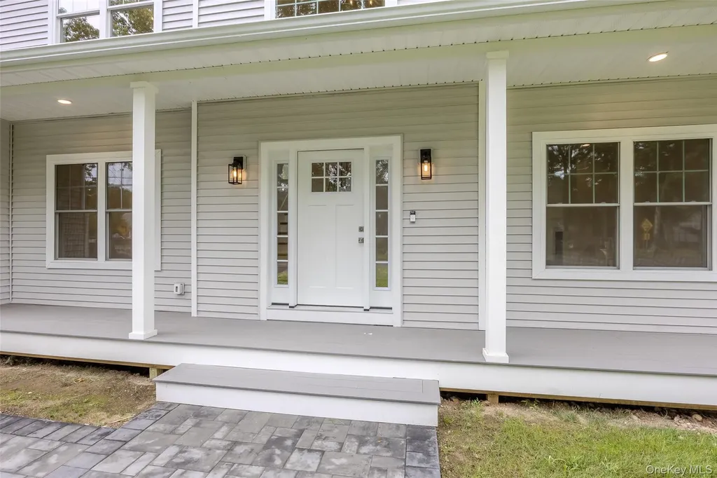 40 Zenith Road Rocky Point NY 11778