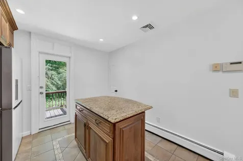 21 Crest Court Hopewell Junction NY 12533