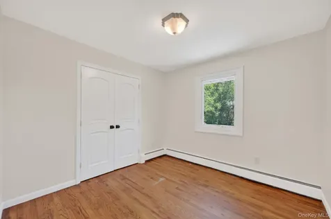 21 Crest Court Hopewell Junction NY 12533
