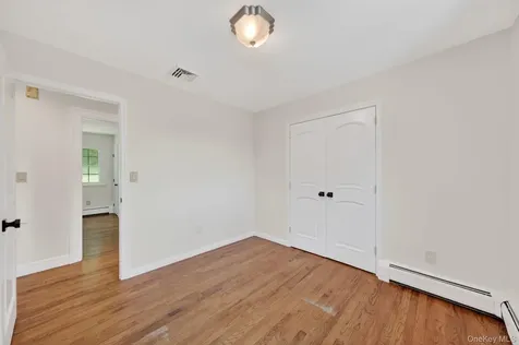 21 Crest Court Hopewell Junction NY 12533