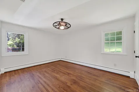 21 Crest Court Hopewell Junction NY 12533