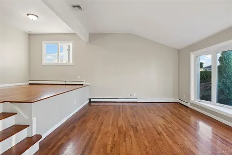 3066 Ann Street Baldwin Harbor NY 11510