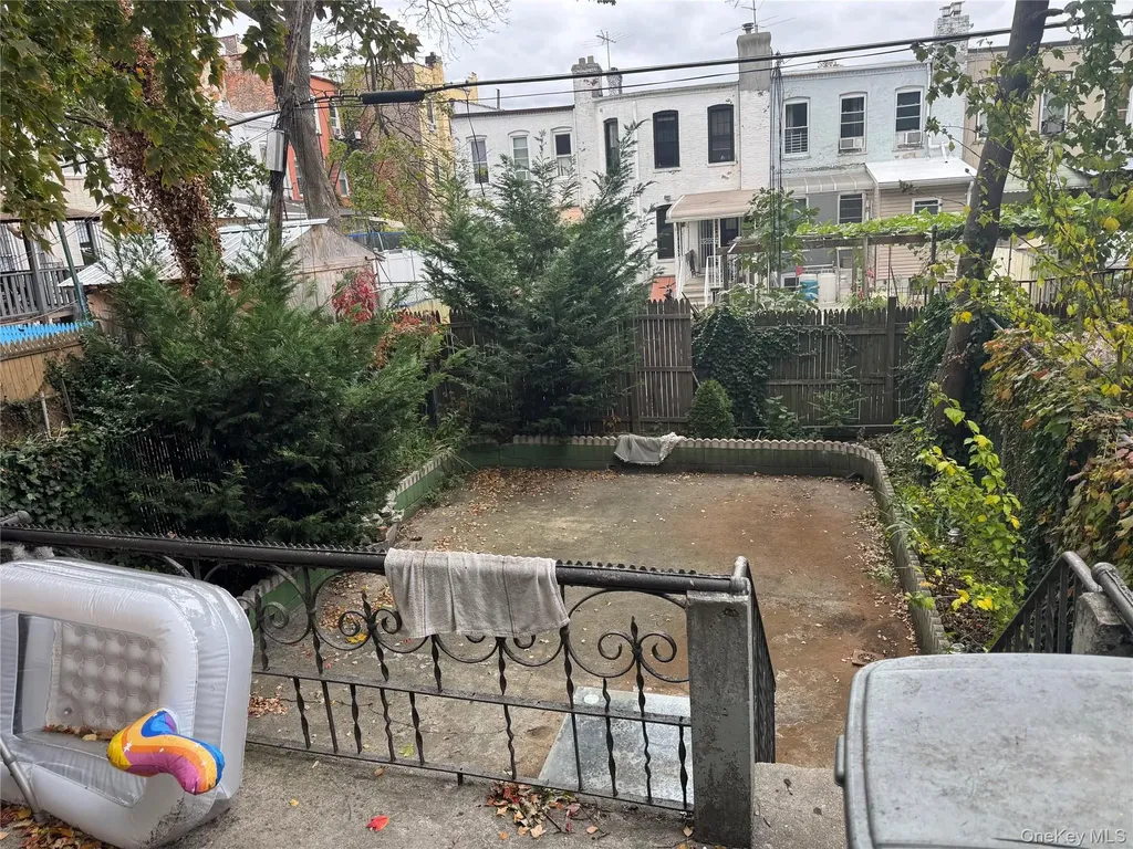 191 Grant Avenue Brooklyn NY 11208