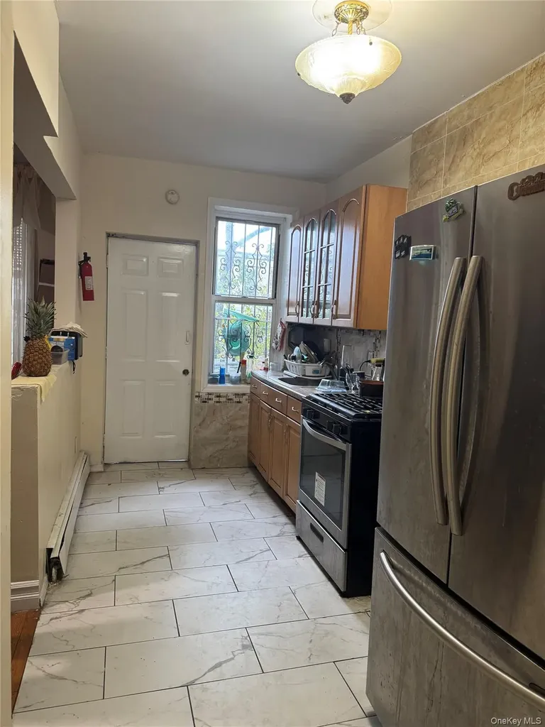 191 Grant Avenue Brooklyn NY 11208
