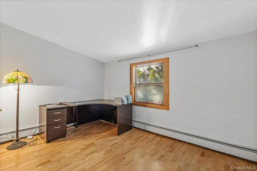 5 Torrey Pine Lane Medford NY 11763