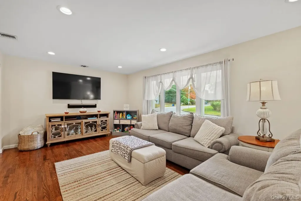 7 Locust Road Ossining NY 10562