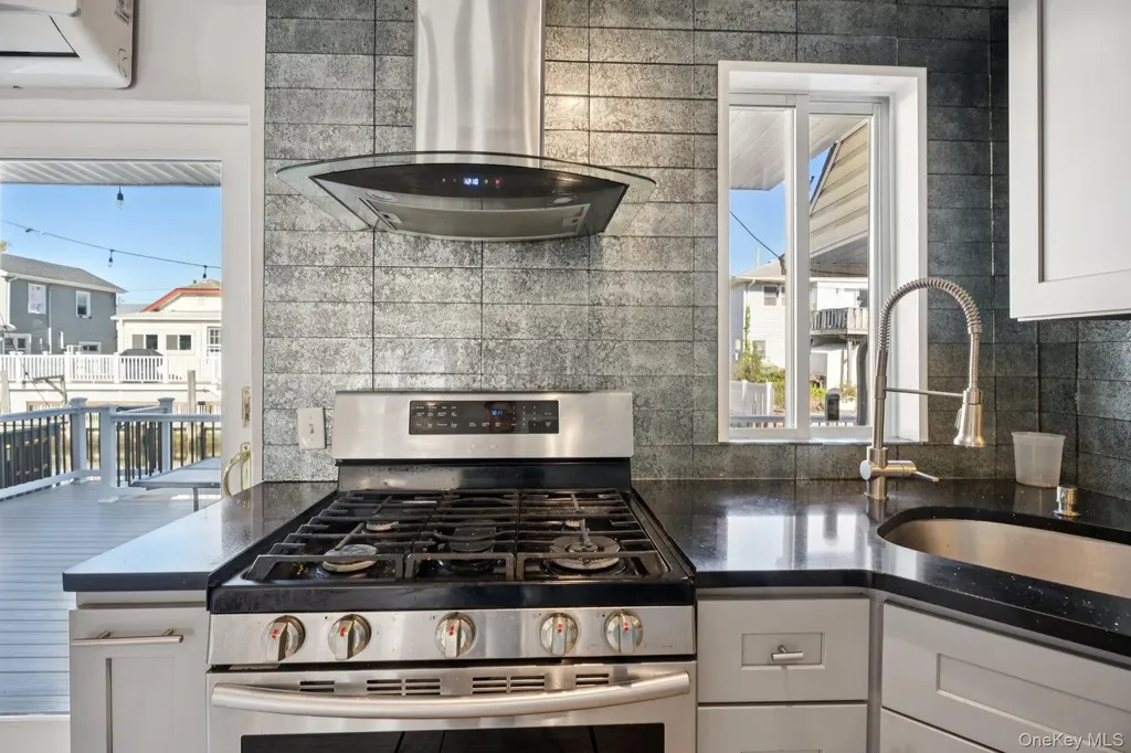 31 Arthur Street Baldwin NY 11510