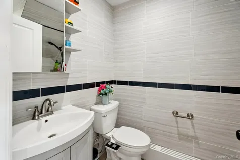 31 Arthur Street Baldwin NY 11510