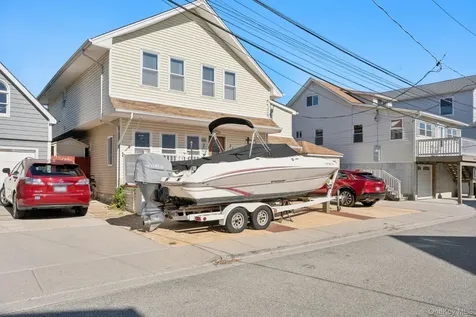 31 Arthur Street Baldwin NY 11510