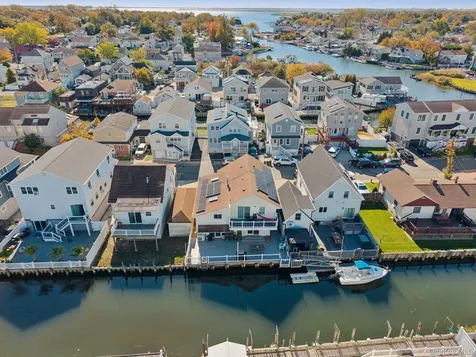 31 Arthur Street Baldwin NY 11510