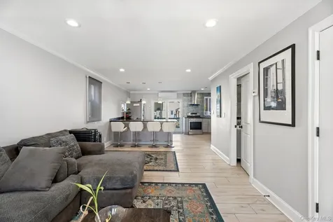 31 Arthur Street Baldwin NY 11510