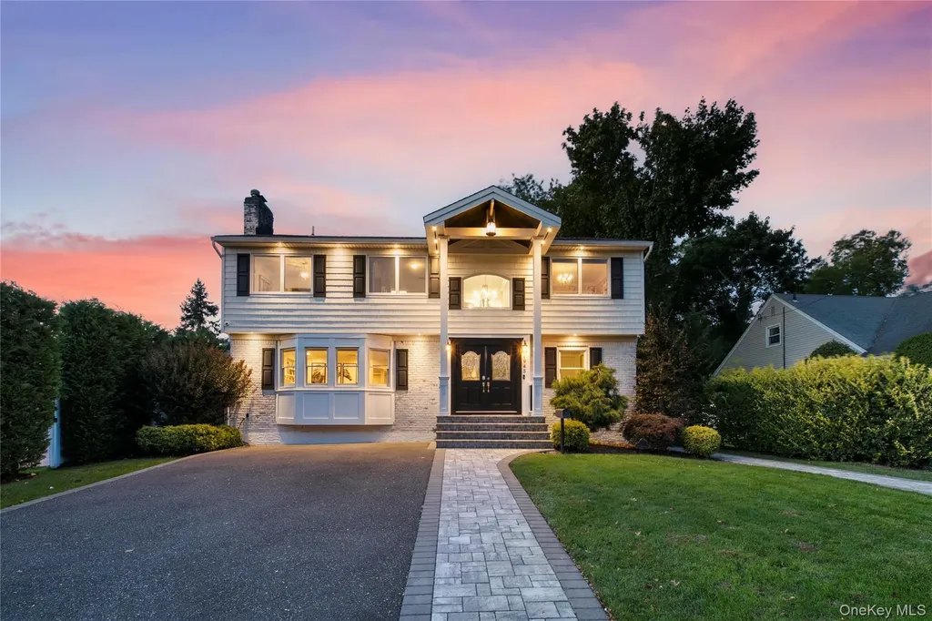 1945 Byron Road Merrick NY 11566