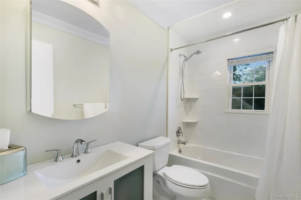 1945 Byron Road Merrick NY 11566