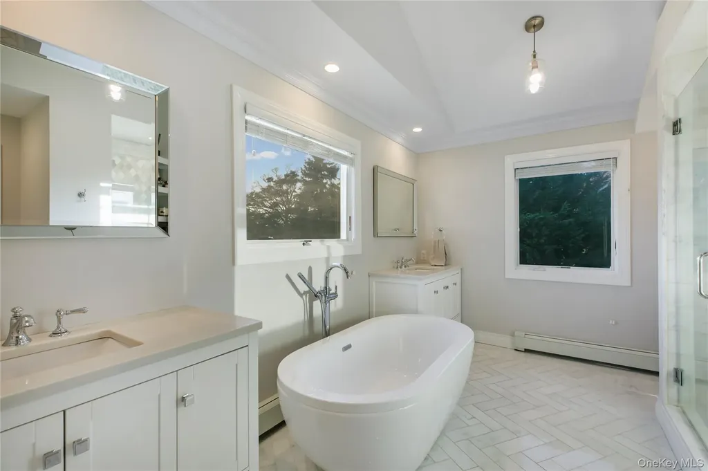 1945 Byron Road Merrick NY 11566