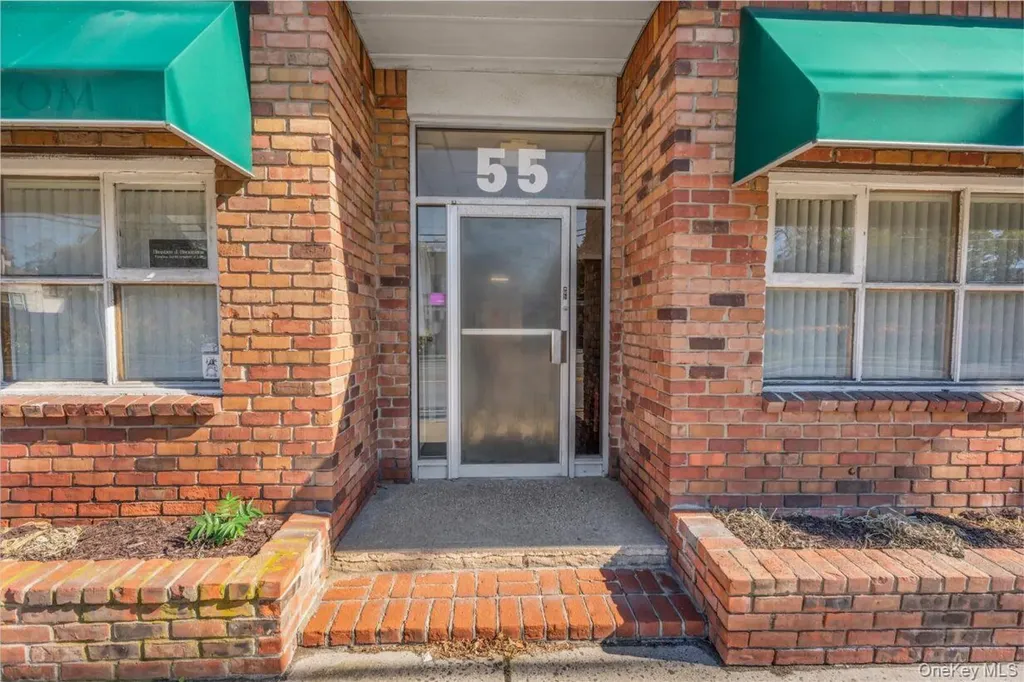55 Carleton Avenue East Islip NY 11730