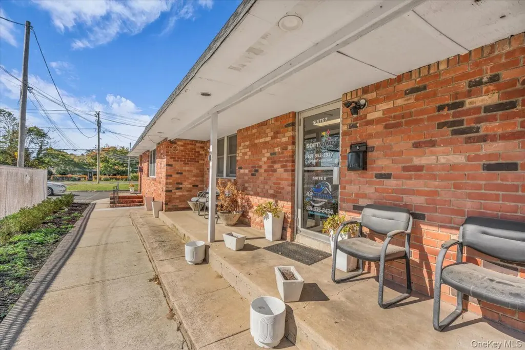 55 Carleton Avenue East Islip NY 11730