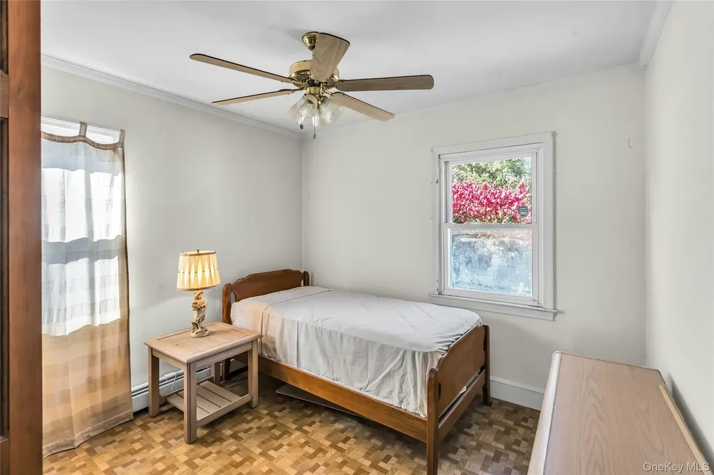 154 Ackerly Street Riverhead NY 11901