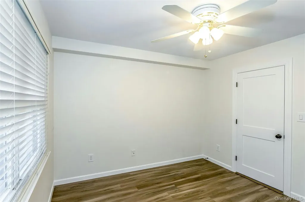 93 Palo Alto Drive Plainview NY 11803