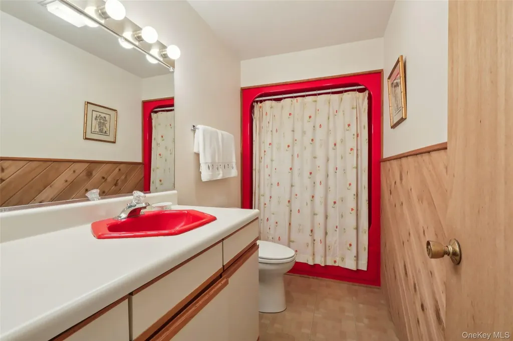 1280 State Route 208 Monroe NY 10950