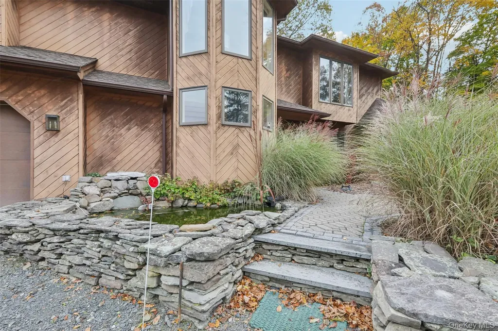1280 State Route 208 Monroe NY 10950
