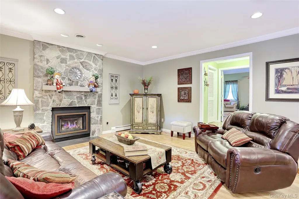 3 Mohawk Court Stony Point NY 10980