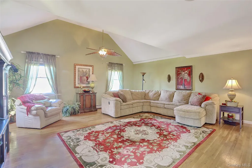 3 Mohawk Court Stony Point NY 10980
