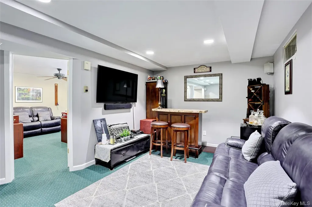 3 Mohawk Court Stony Point NY 10980