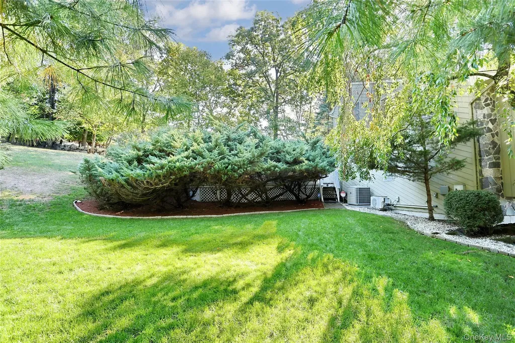 3 Mohawk Court Stony Point NY 10980