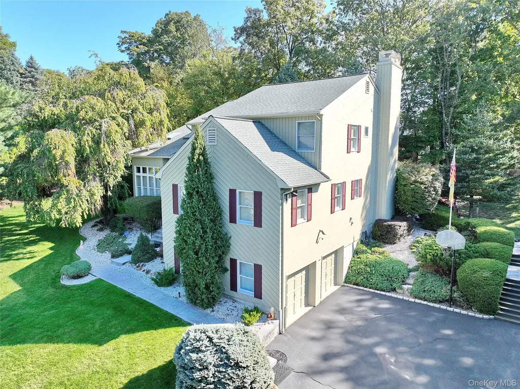 3 Mohawk Court Stony Point NY 10980