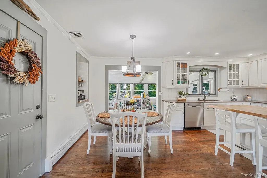 243 Robinson Avenue East Patchogue NY 11772