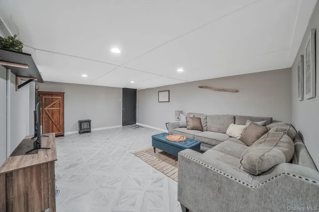 243 Robinson Avenue East Patchogue NY 11772
