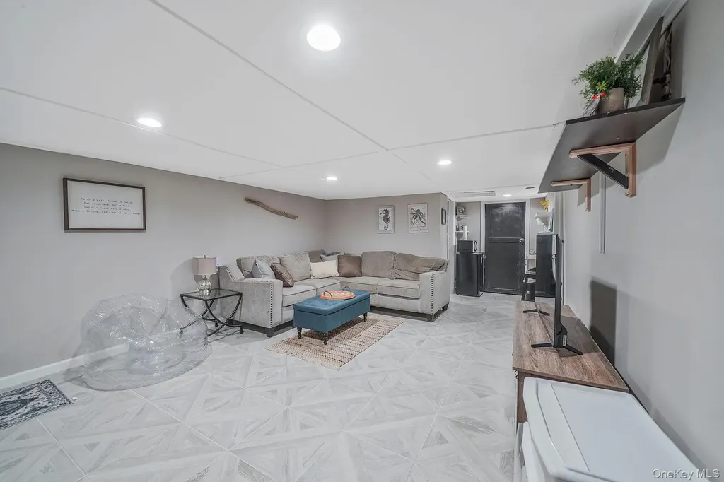 243 Robinson Avenue East Patchogue NY 11772