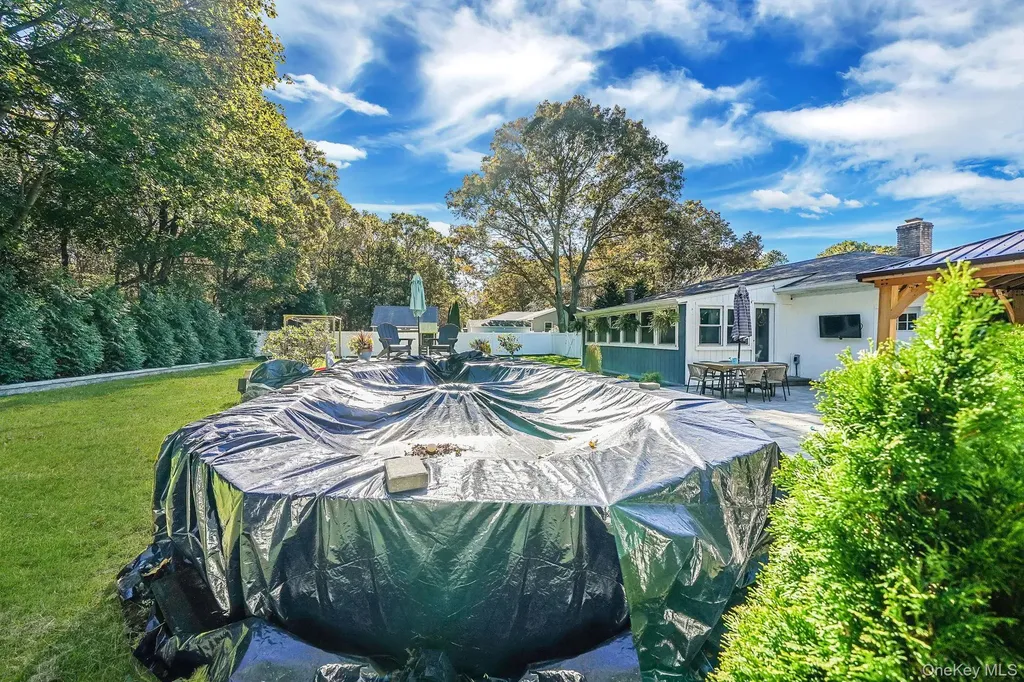 243 Robinson Avenue East Patchogue NY 11772