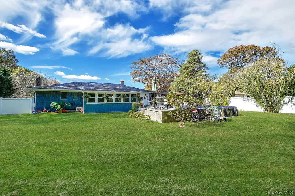 243 Robinson Avenue East Patchogue NY 11772