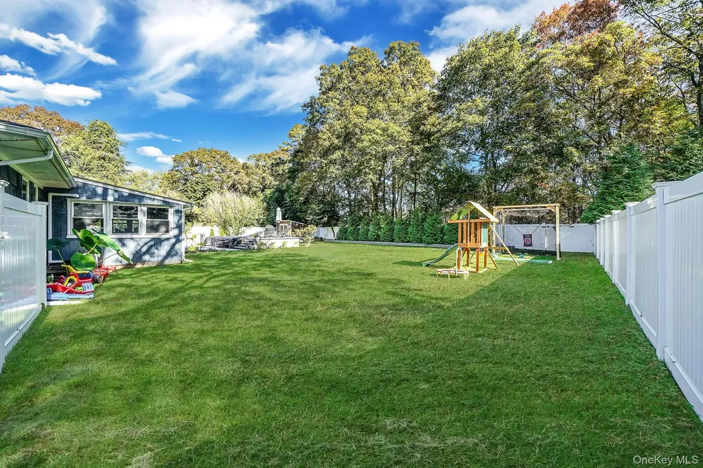 243 Robinson Avenue East Patchogue NY 11772