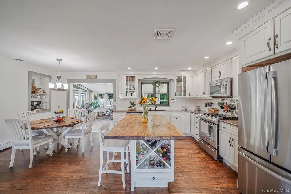 243 Robinson Avenue East Patchogue NY 11772