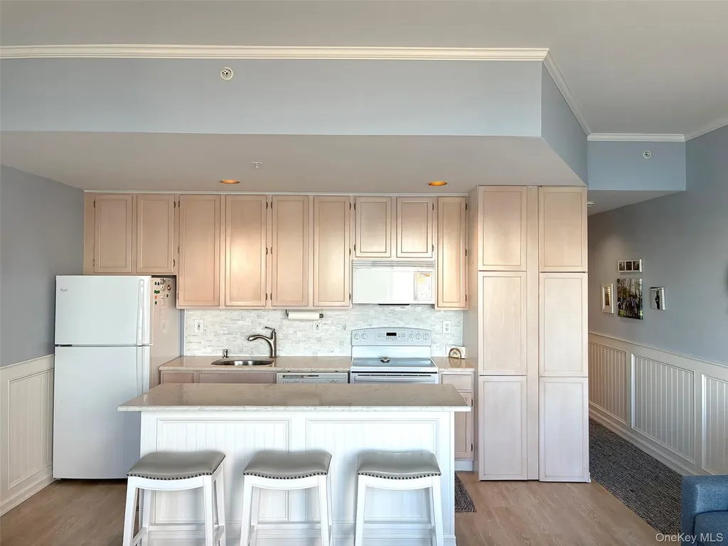 260 Dune Westhampton Beach NY 11978