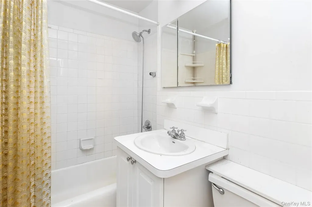 5700 Arlington Avenue Bronx NY 10471
