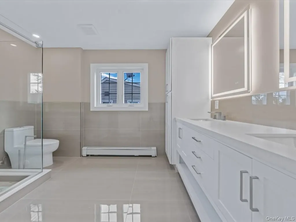 111 Celler Avenue New Hyde Park NY 11040