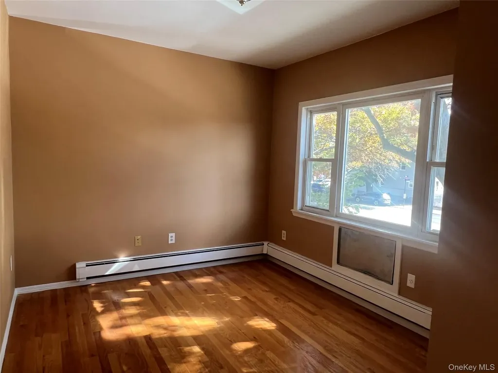 9415 Atlantic Avenue Woodhaven NY 11421