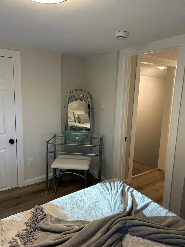 55 Peenpack Trail Huguenot NY 12746