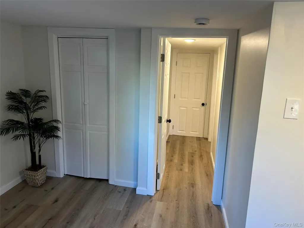 55 Peenpack Trail Huguenot NY 12746