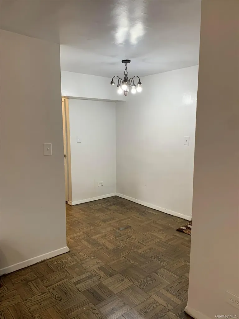 92-29 Lamont Avenue Elmhurst NY 11373