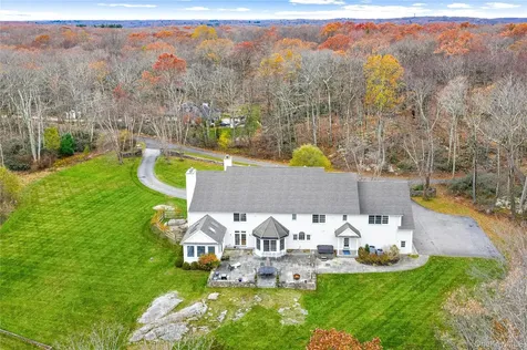 11 Lost Nations Road Pound Ridge NY 10576