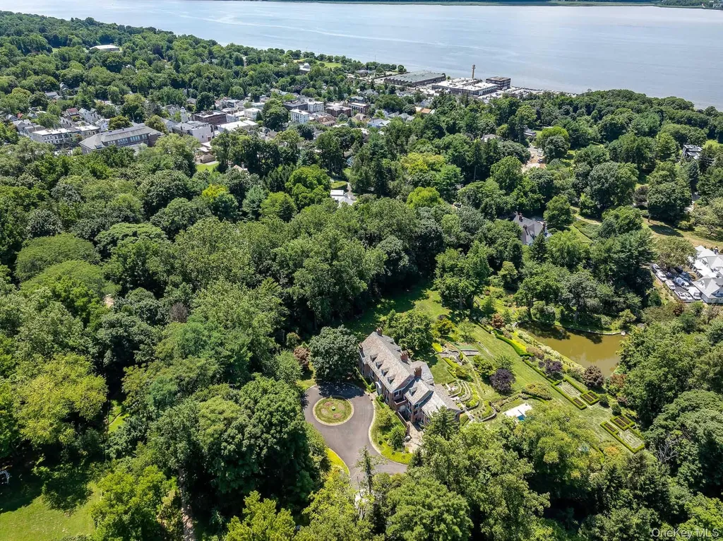 41 N Broadway #C Irvington NY 10533