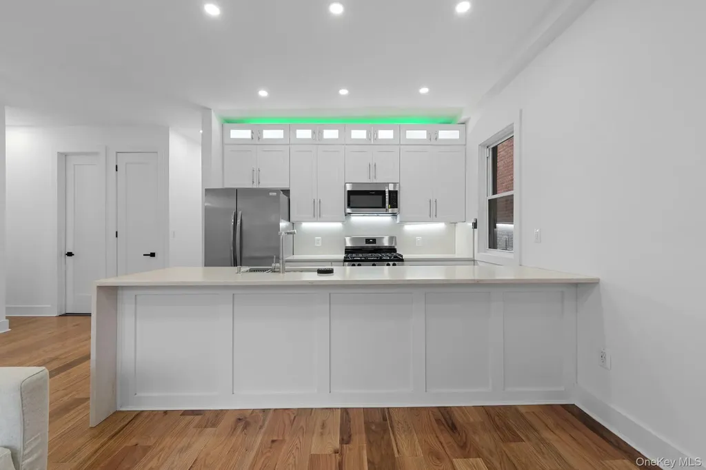 110 Walnut Street Forest Hills NY 11375