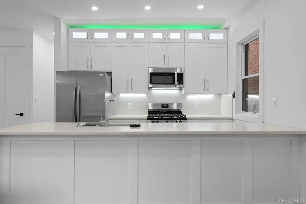 110 Walnut Street Forest Hills NY 11375