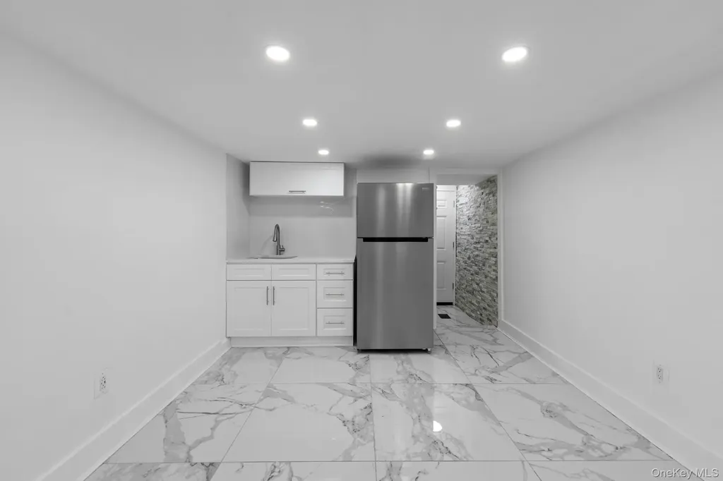 110 Walnut Street Forest Hills NY 11375