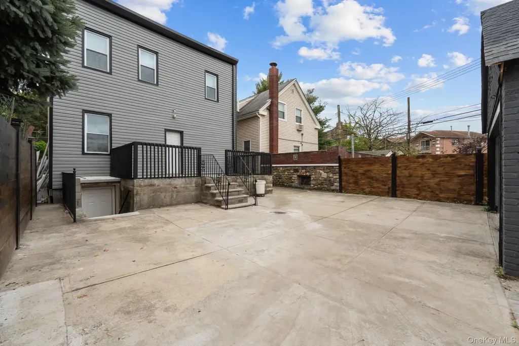 110 Walnut Street Forest Hills NY 11375
